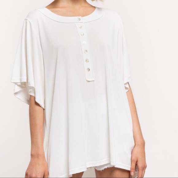 Tops - CLEARANCE-NO OFFERS‼️Softest Henley Ever-White